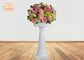 Klassische glatte weiße Fiberglas-Boden-Vasen mit Sockel für die Heirat von 2 Größen